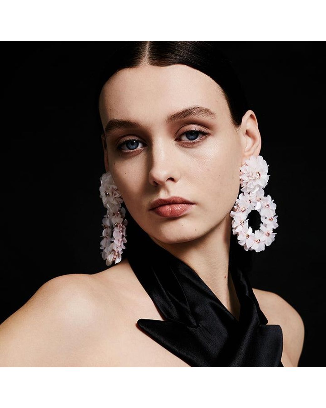PINAR OZEVLAT Metallic Blush Yasmine Hoops