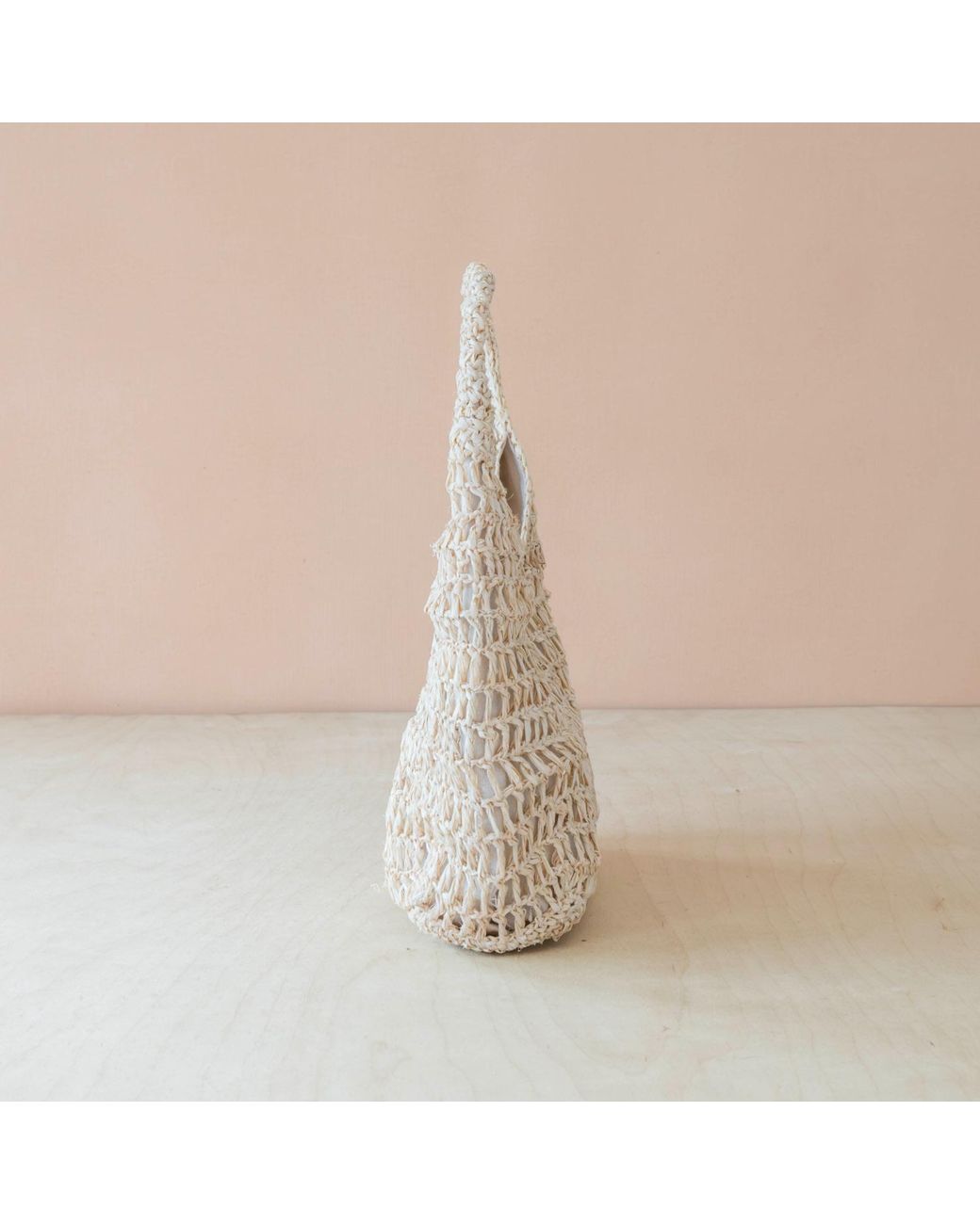 LIKHÂ White Neutrals Handwoven Raffia Hobo Bag – Poste Weave