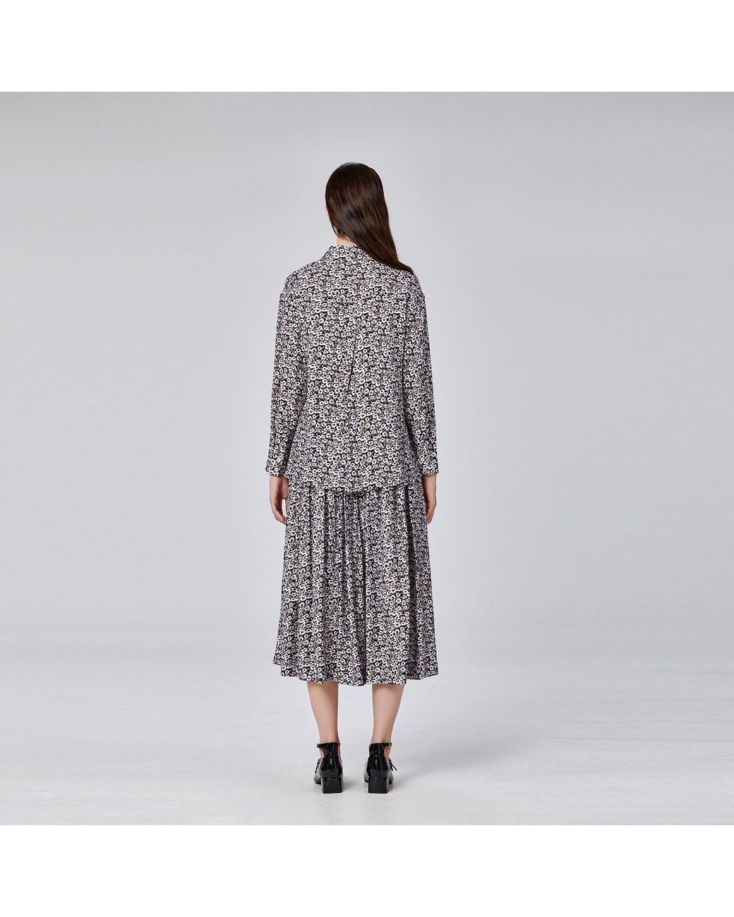 Smart and Joy Gray Flared Printed Skirt With Elastic Waistband
