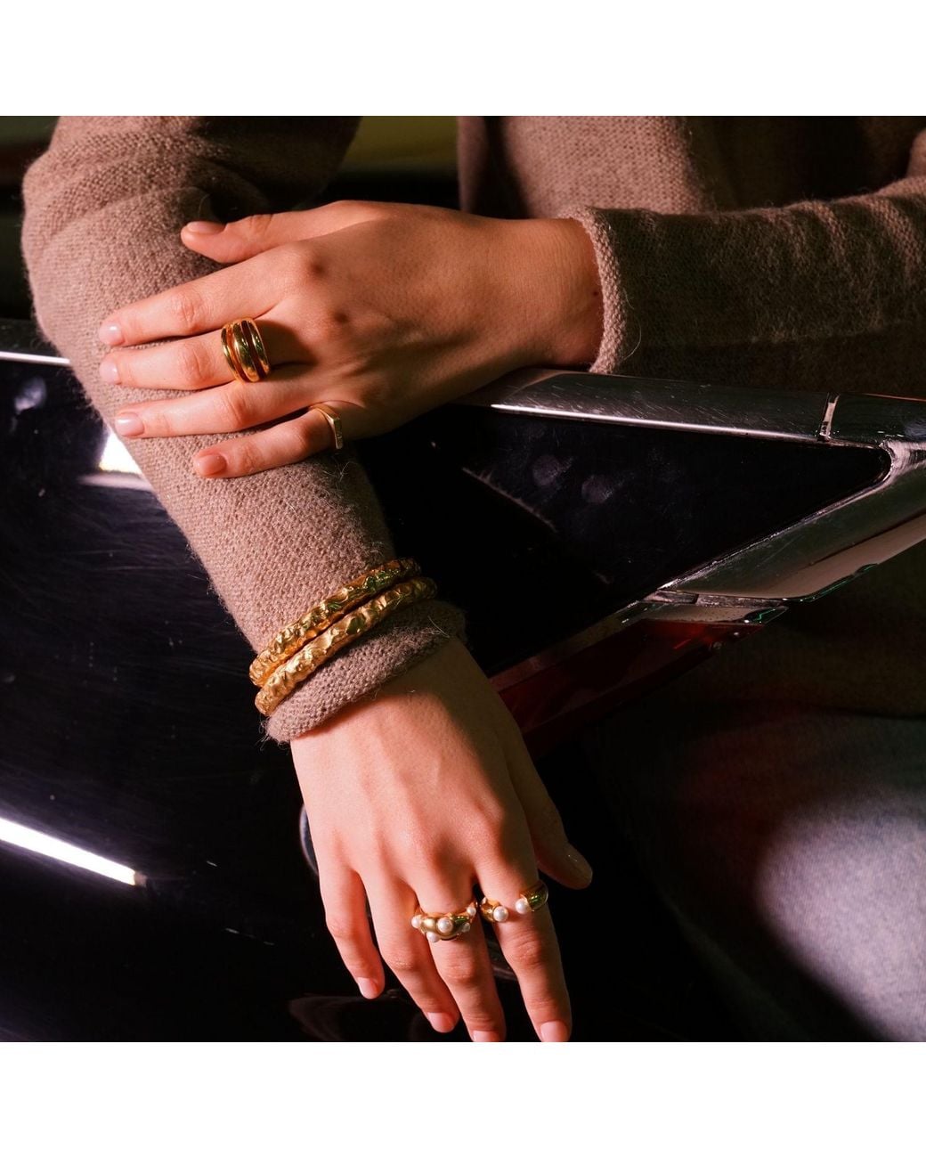 LINYA JEWELLERY Metallic Horn Pearl Ring