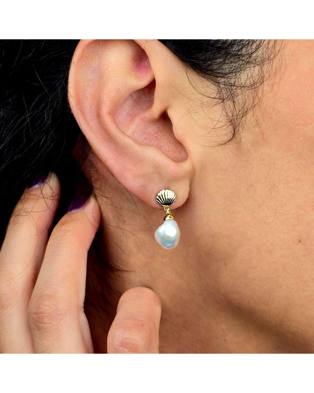 Sophelia Metallic Plated Shell Stud With Natural Keshi Pearl Drop Modern Earrings
