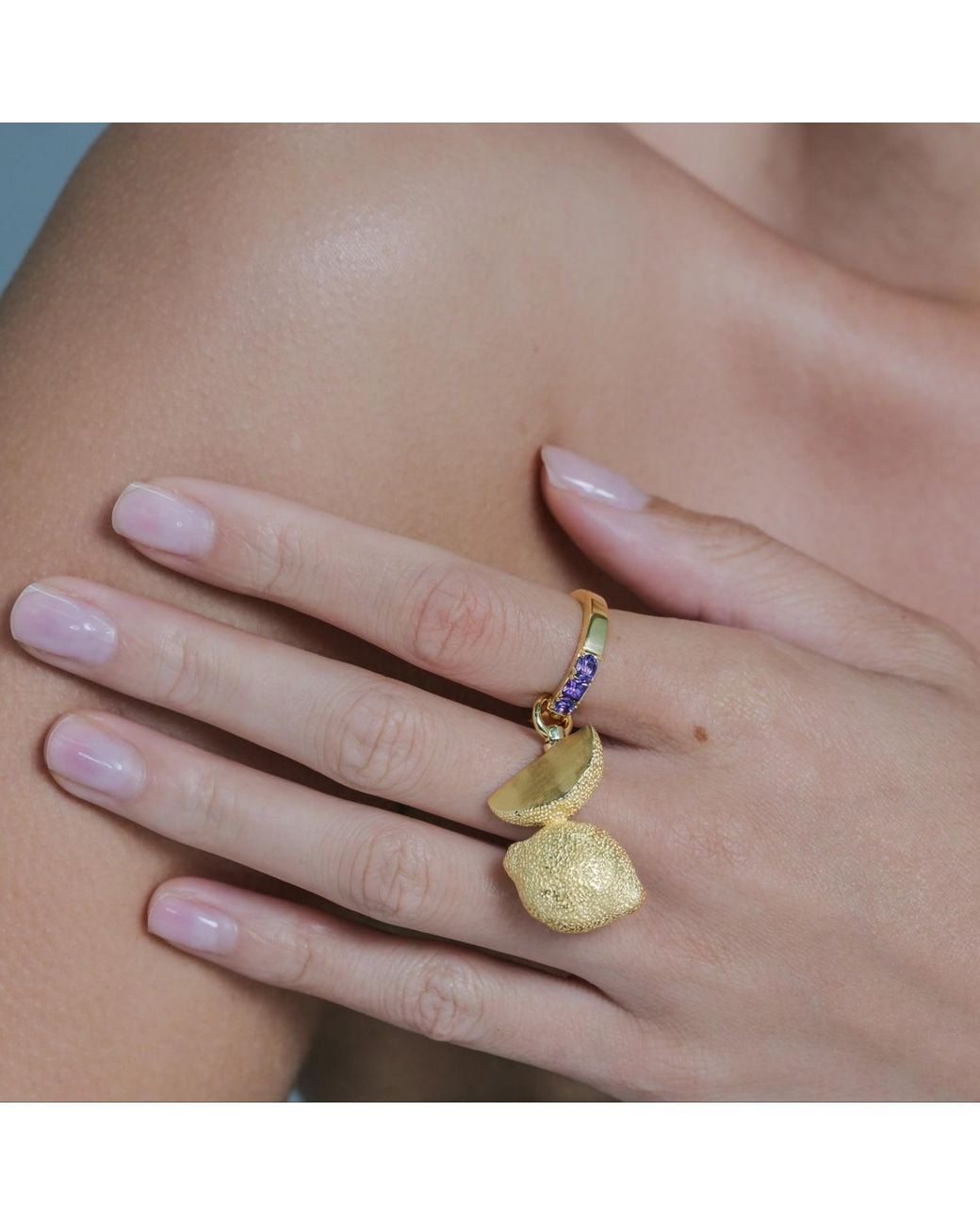 Onia Metallic Tilted Form Charm