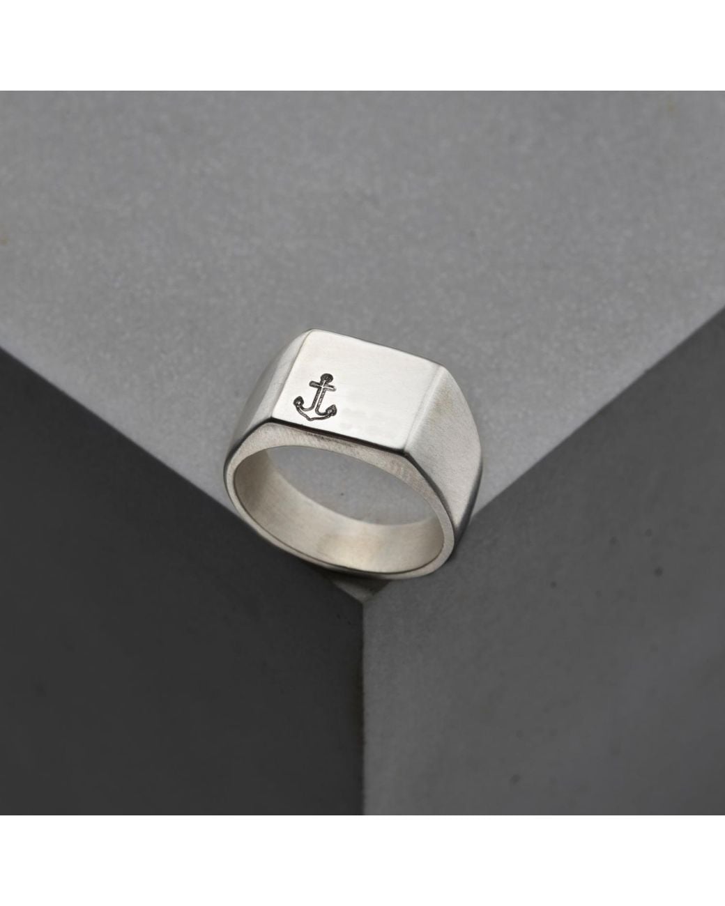 Posh Totty Designs Metallic Nautical Anchor Signet Ring for men