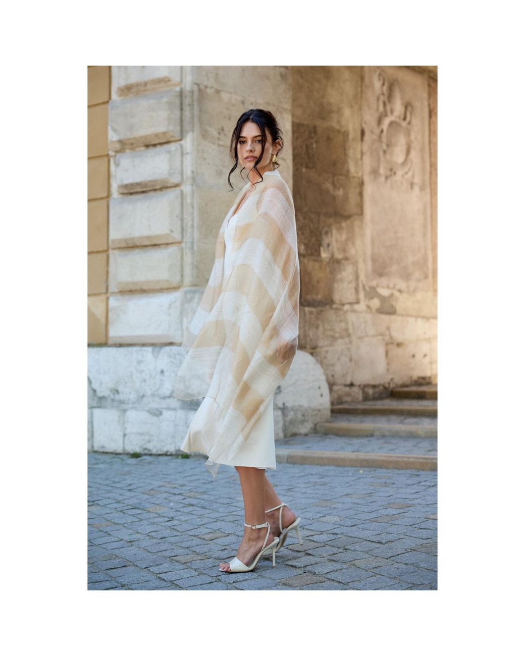 Saachi Metallic Silk Wool Shimmering Striped Moccasin Scarf