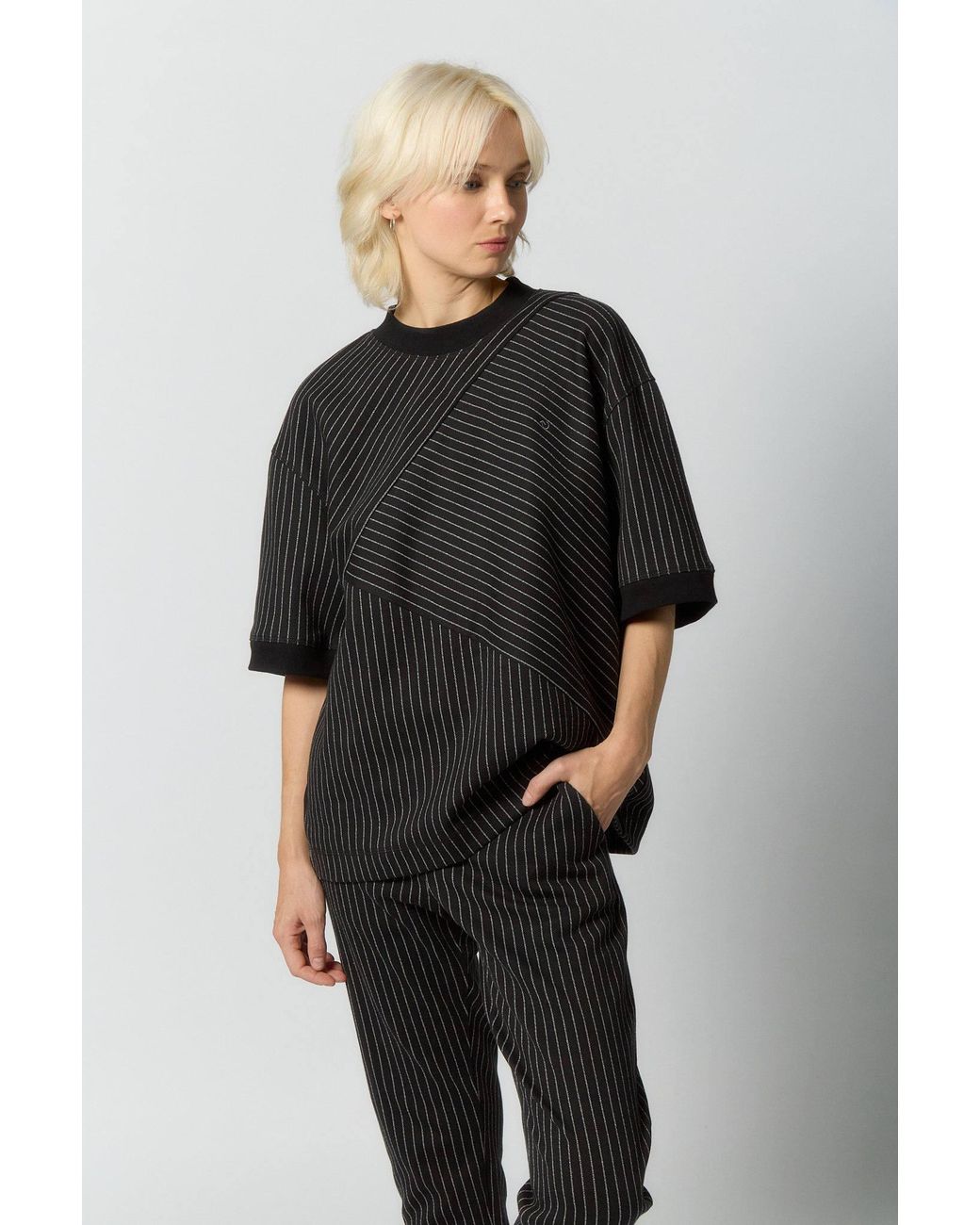 Reet Aus Black Oversized T-Shirt For
