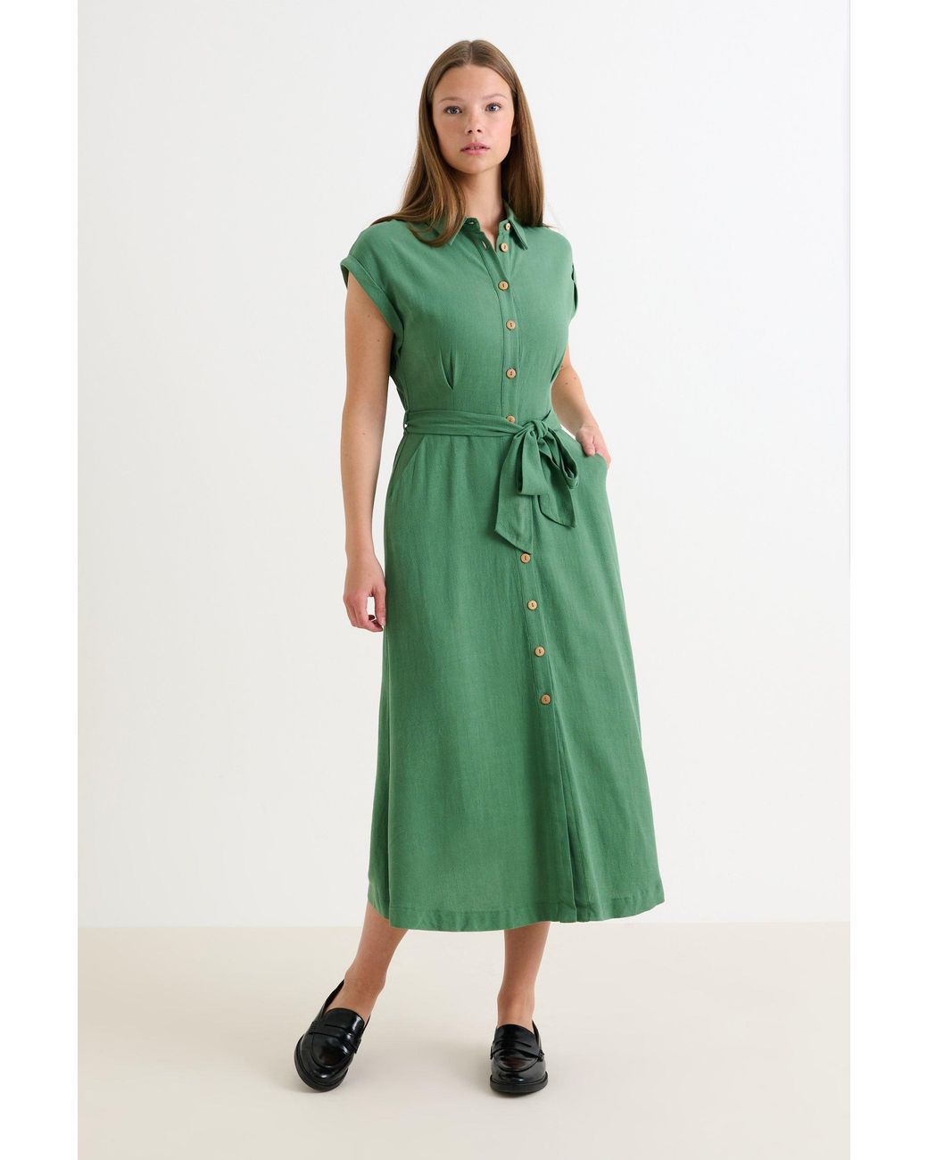 green emerald velvet dress Louche Ambrose Green Velvet V-Neck Puff Shoulder Midi Dress