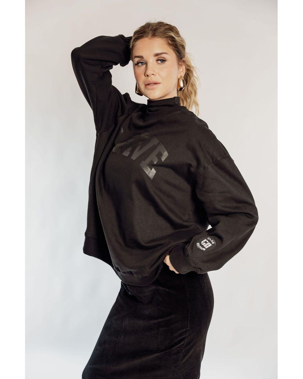 Rave on Trend Black Oversized Rave