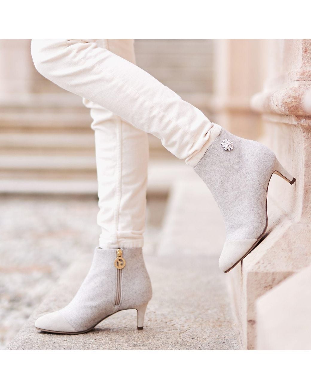 Moon D'elle White Eclisse