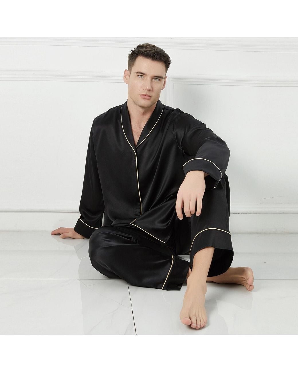 Soft Strokes Silk Black Daffodils Pure Silk Long Sleeve Pyjama Set For for men