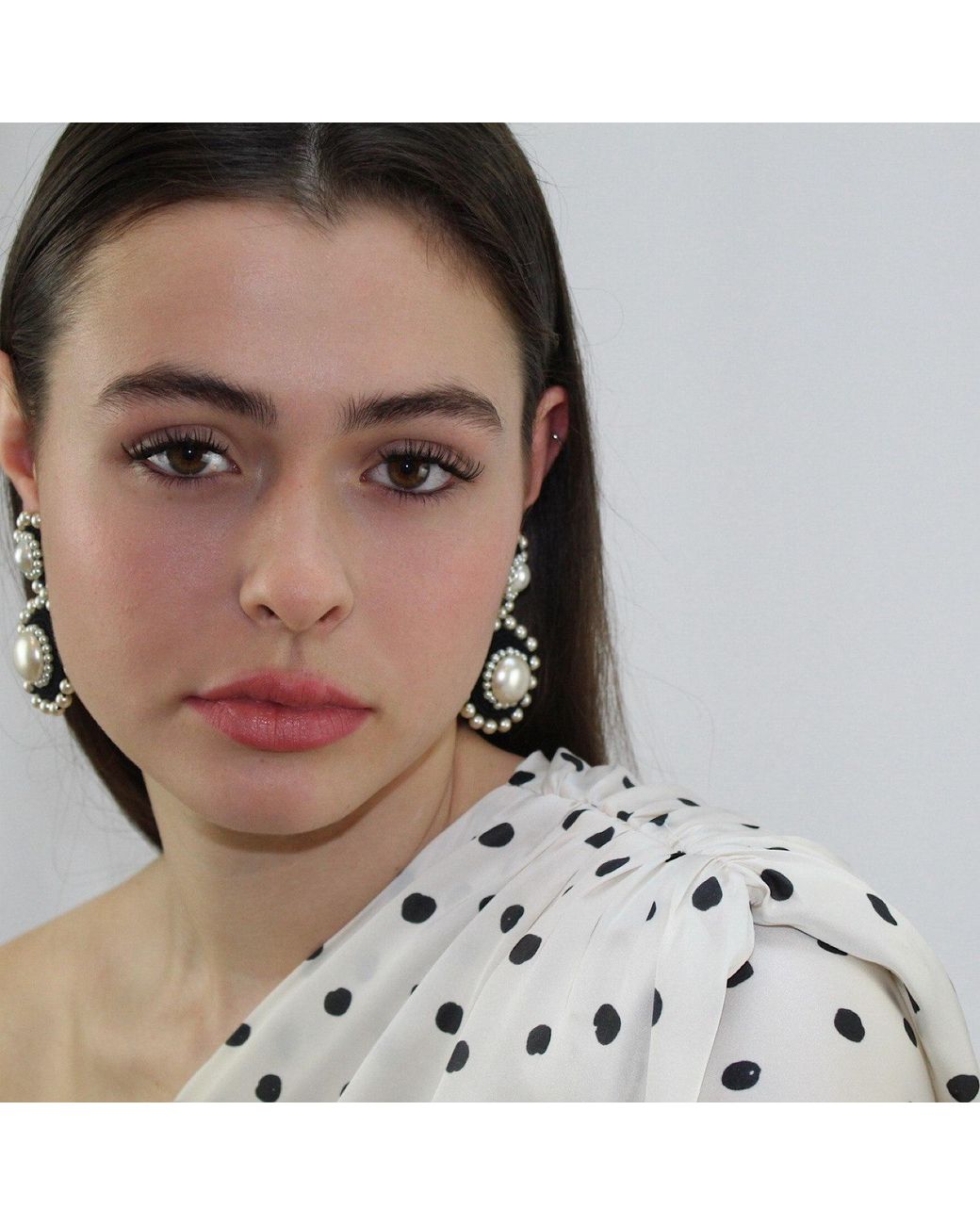 PINAR OZEVLAT Black Snow Storm Earrings