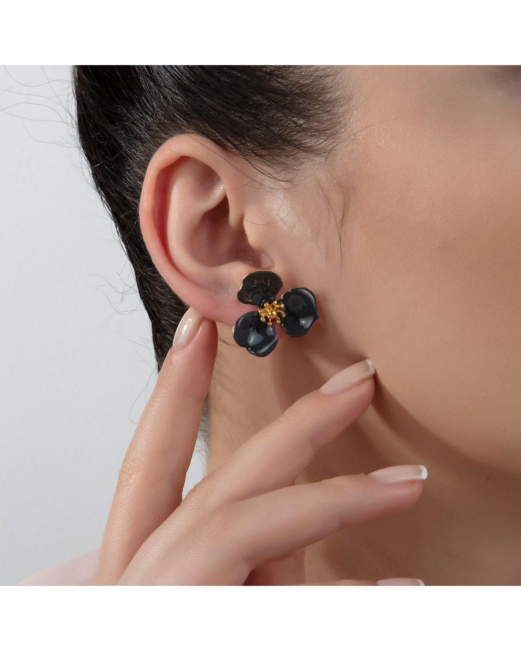 Milou Jewelry Black Bloom Flower Earrings