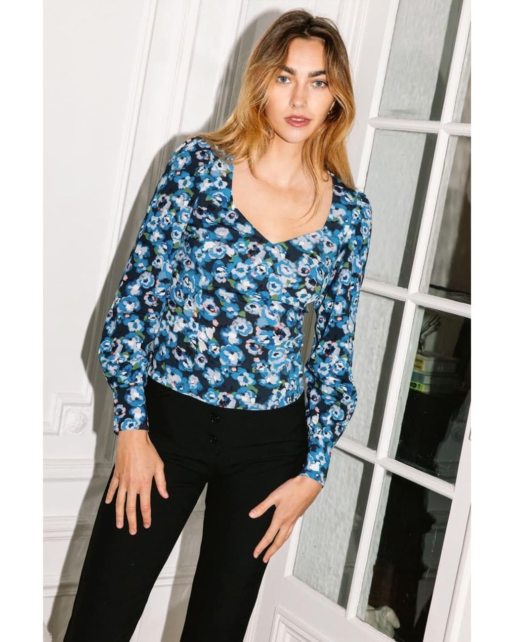 AVANI Apparel Blue Pétunia Top
