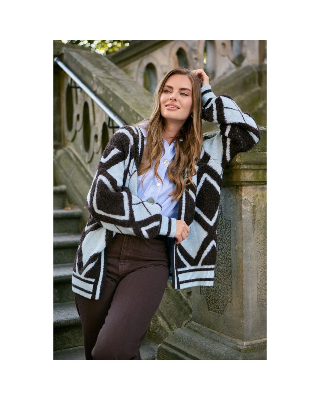 Saachi Black Open Argyle Knit Cardigan