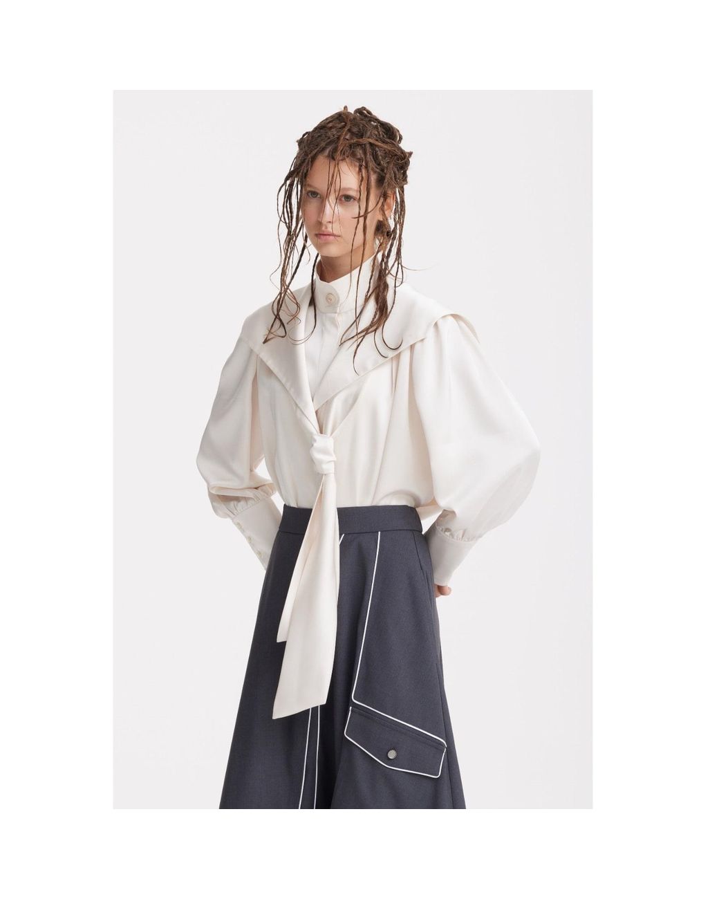Julia Allert Blue Tailored Asymmetrical Midi Skirt – Dark