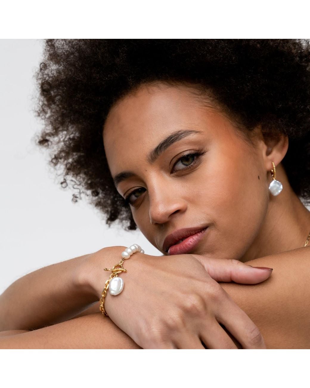 Dower & Hall Metallic Keshi Luna Pearl Chain Bracelet