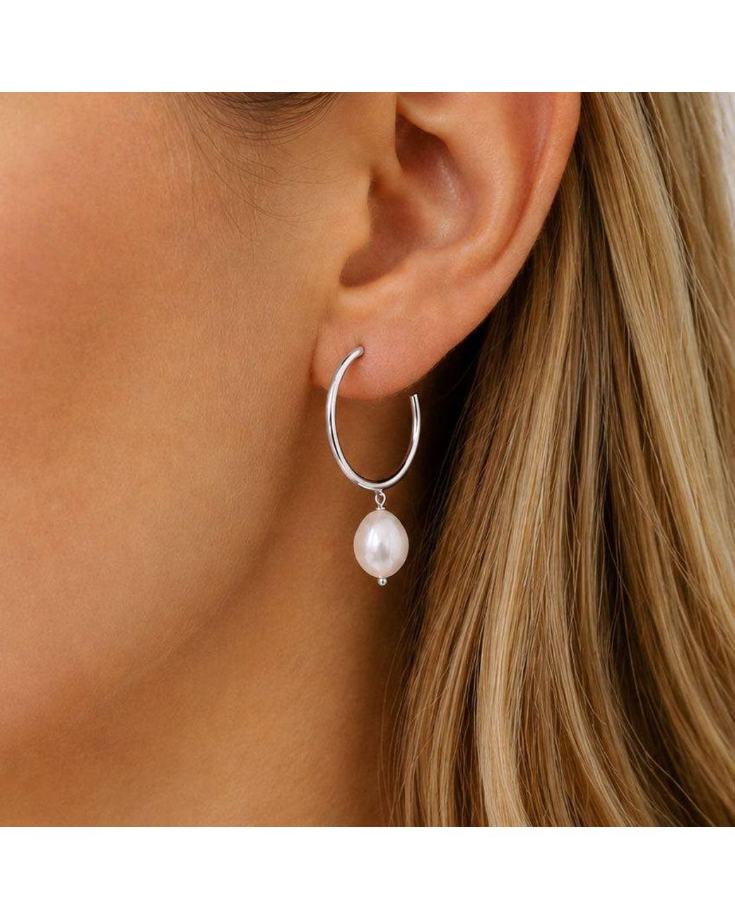 Cier Metallic Baroque Pearl Hoop Earrings