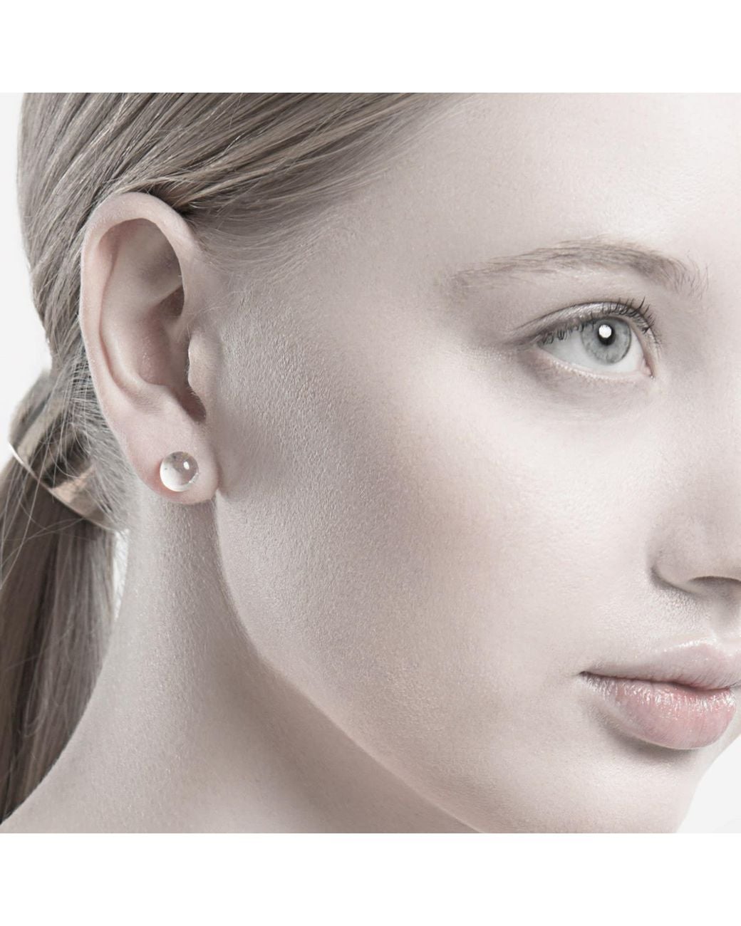 Laura Daili White Neutrals Dew Drops