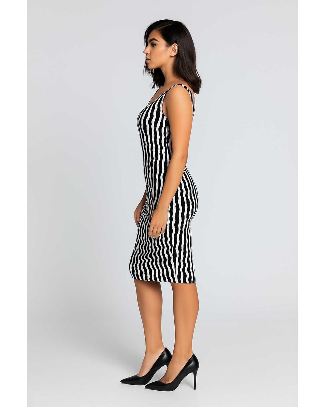 Conquista White Dark & Wavy Stripe Bodycon Dress