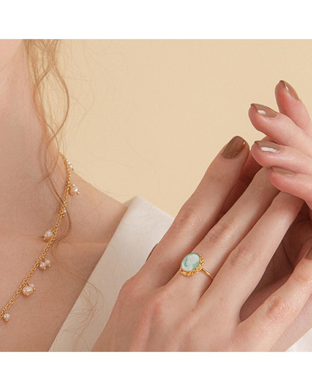 Vintouch Italy Metallic Plated Mini Cameo Ring