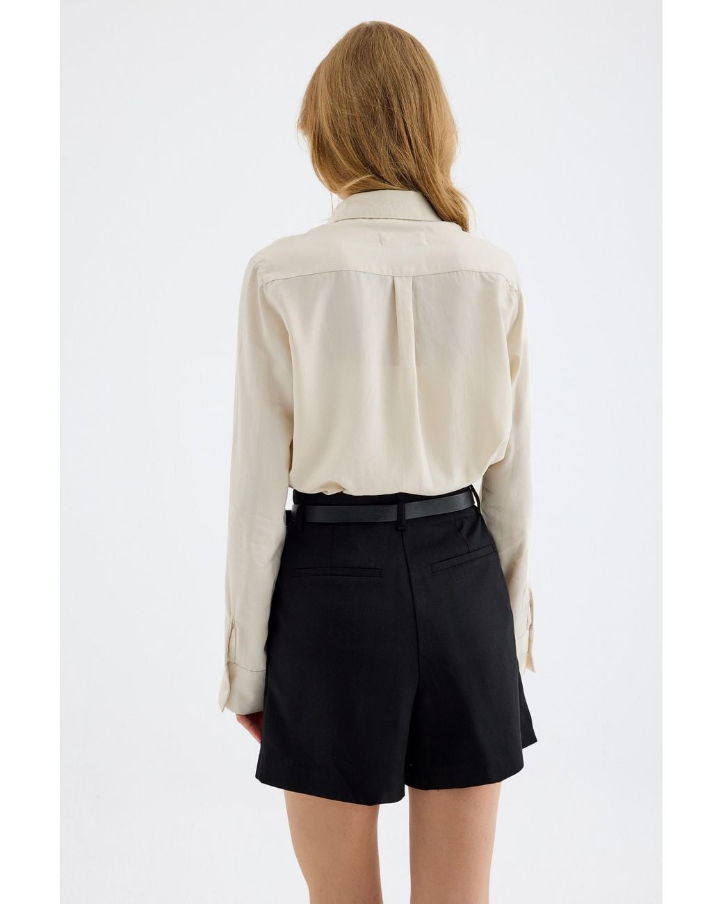 Monlicia Black Lina High Waisted Single Pleat Shorts
