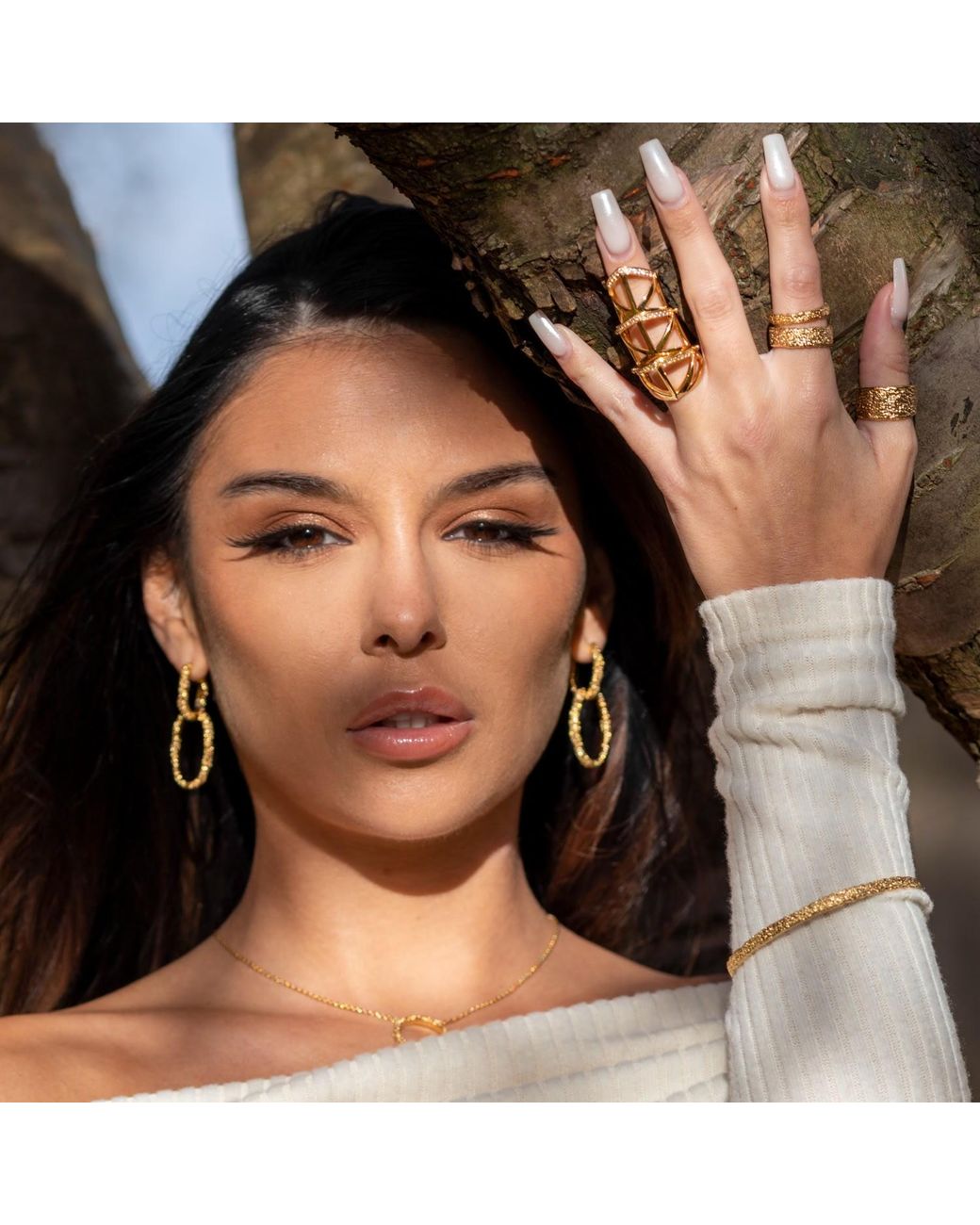Lucy Quartermaine Metallic Medium Hula Hoop Earrings