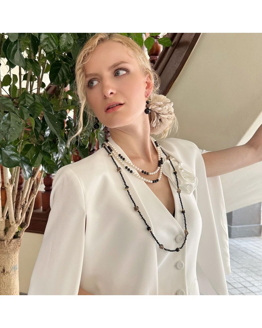 Farra Metallic Timeless Obsidian & Freshwater Pearls Double Layers Necklace