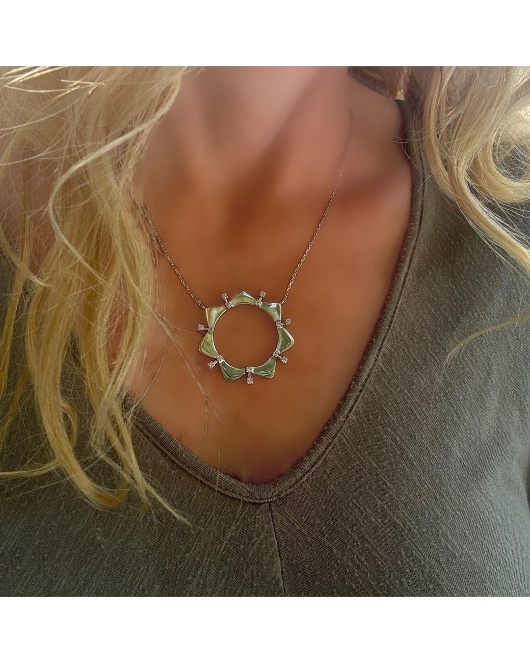 Milchee Metallic Sunshine Necklace S