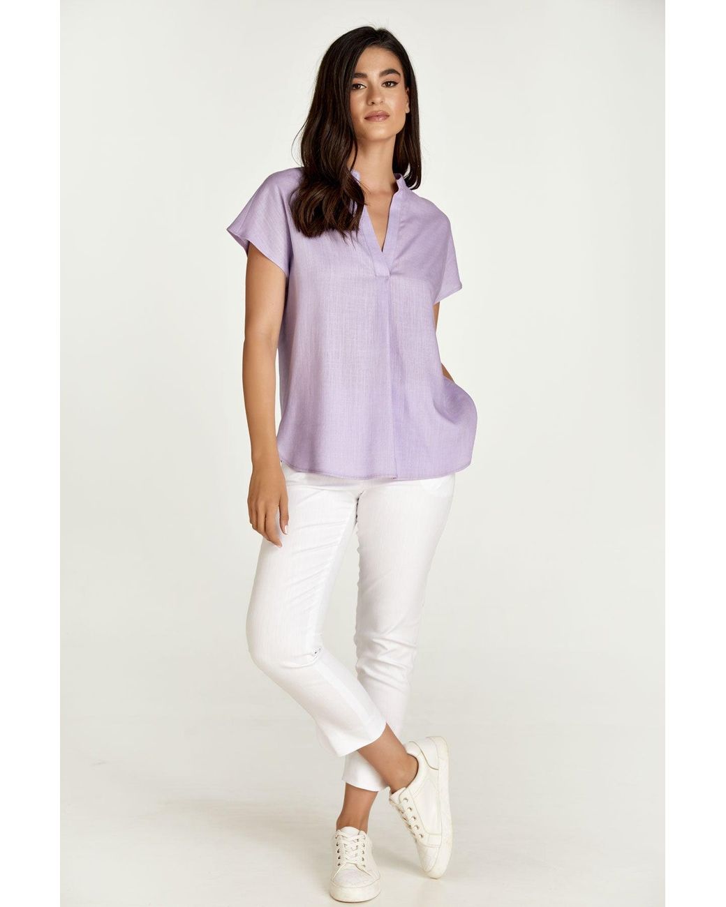 Conquista Purple Sleeveless Lilac Top With A Mandarin Collar