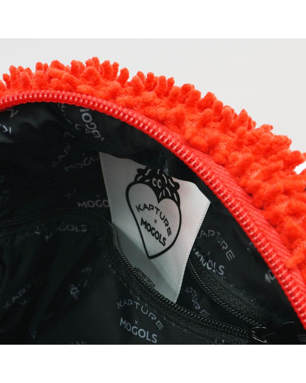 Kapture Red Mogols
