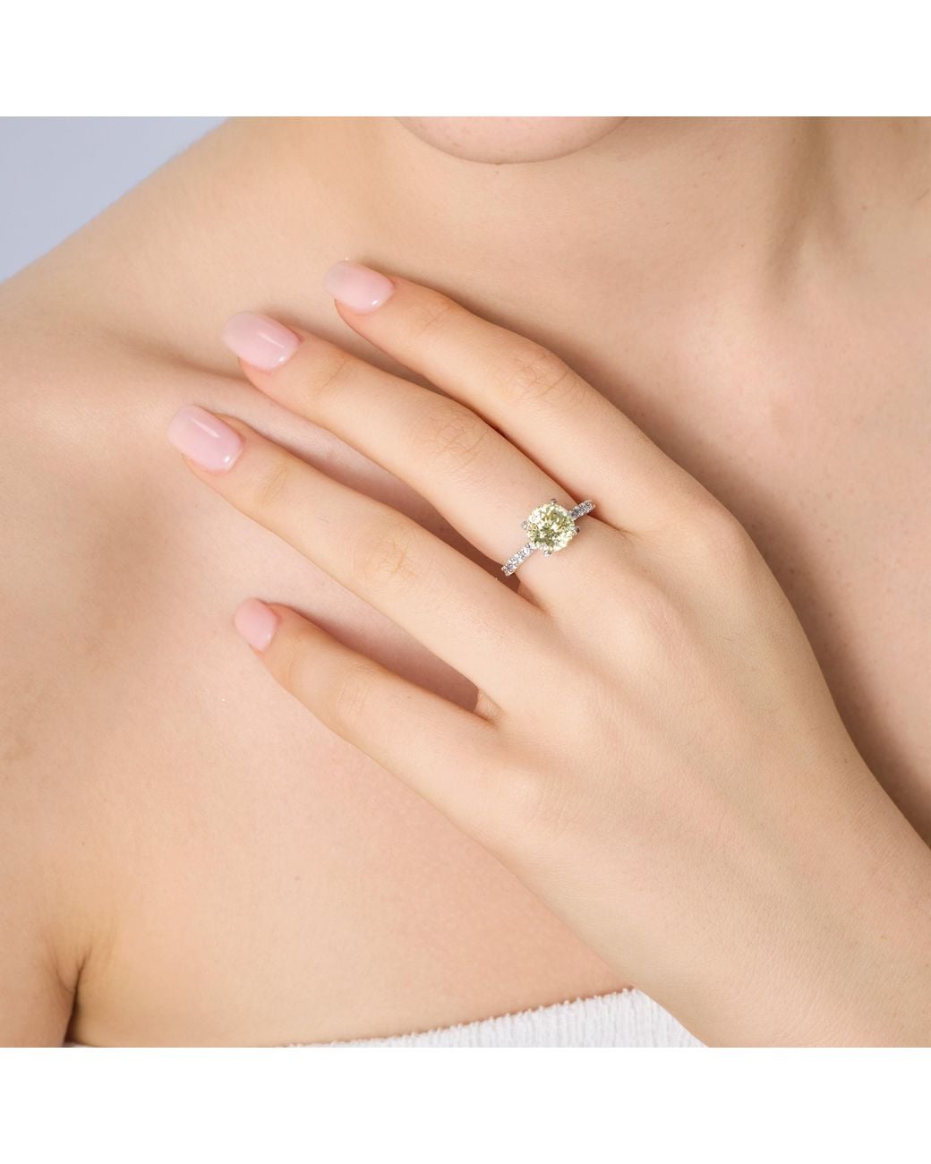 Arte Madrid Metallic Atrayente Ring