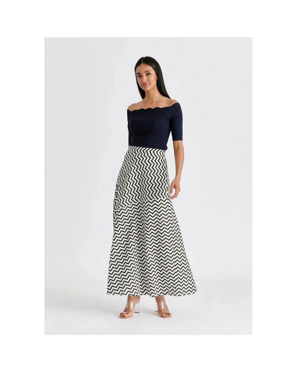 Paisie Blue Scallop Neck Knit Top