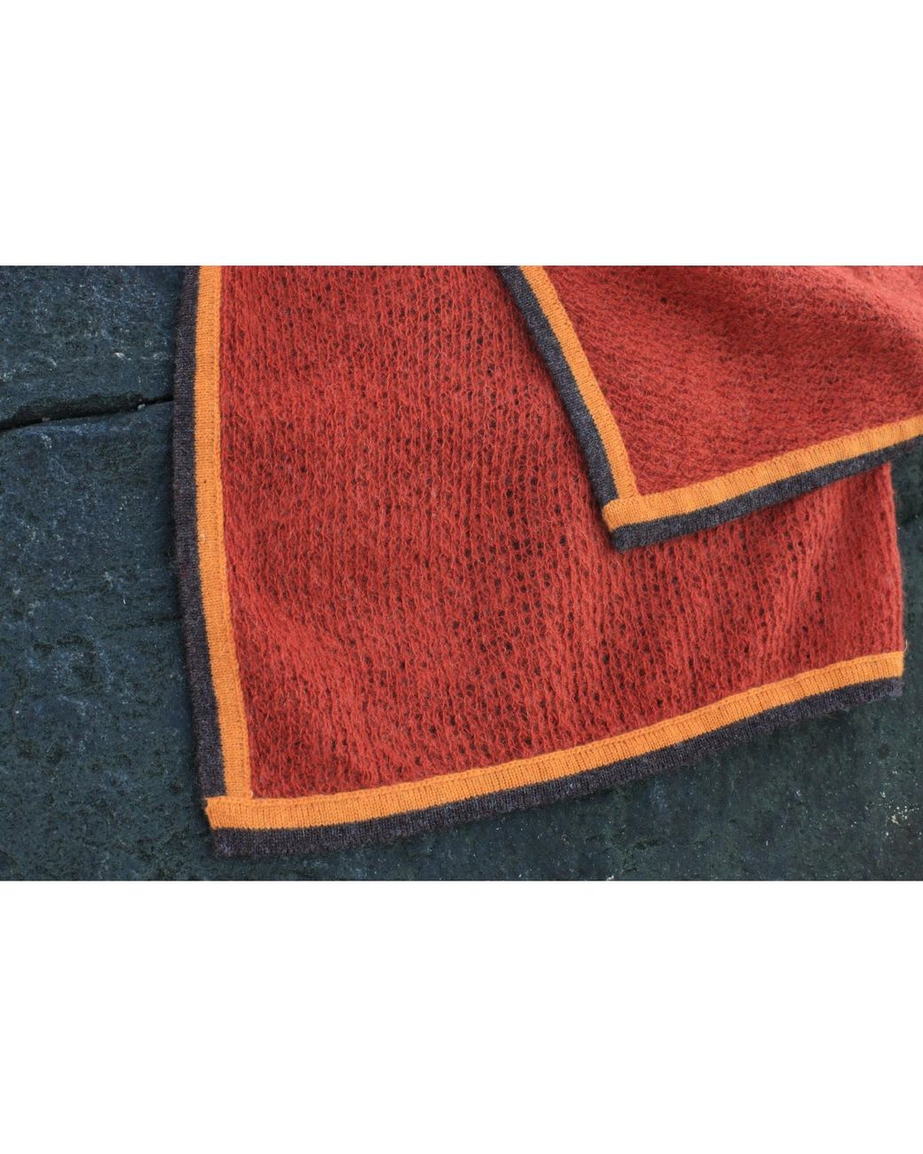 Jessie Zhao New York Red Reversible Knitted Cashmere Scarf