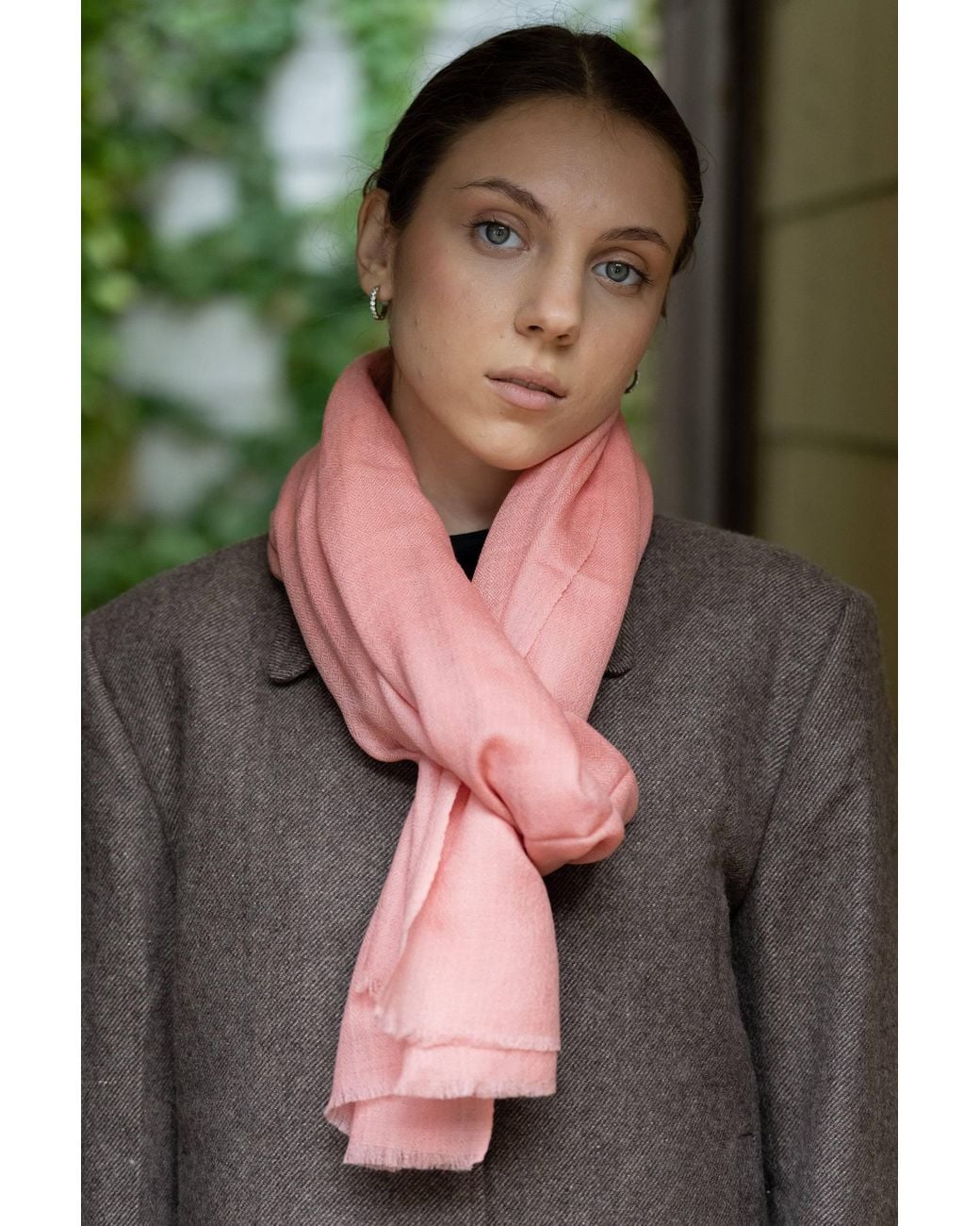 Stovaria Pink Coral Cashmere Handwoven Scarf