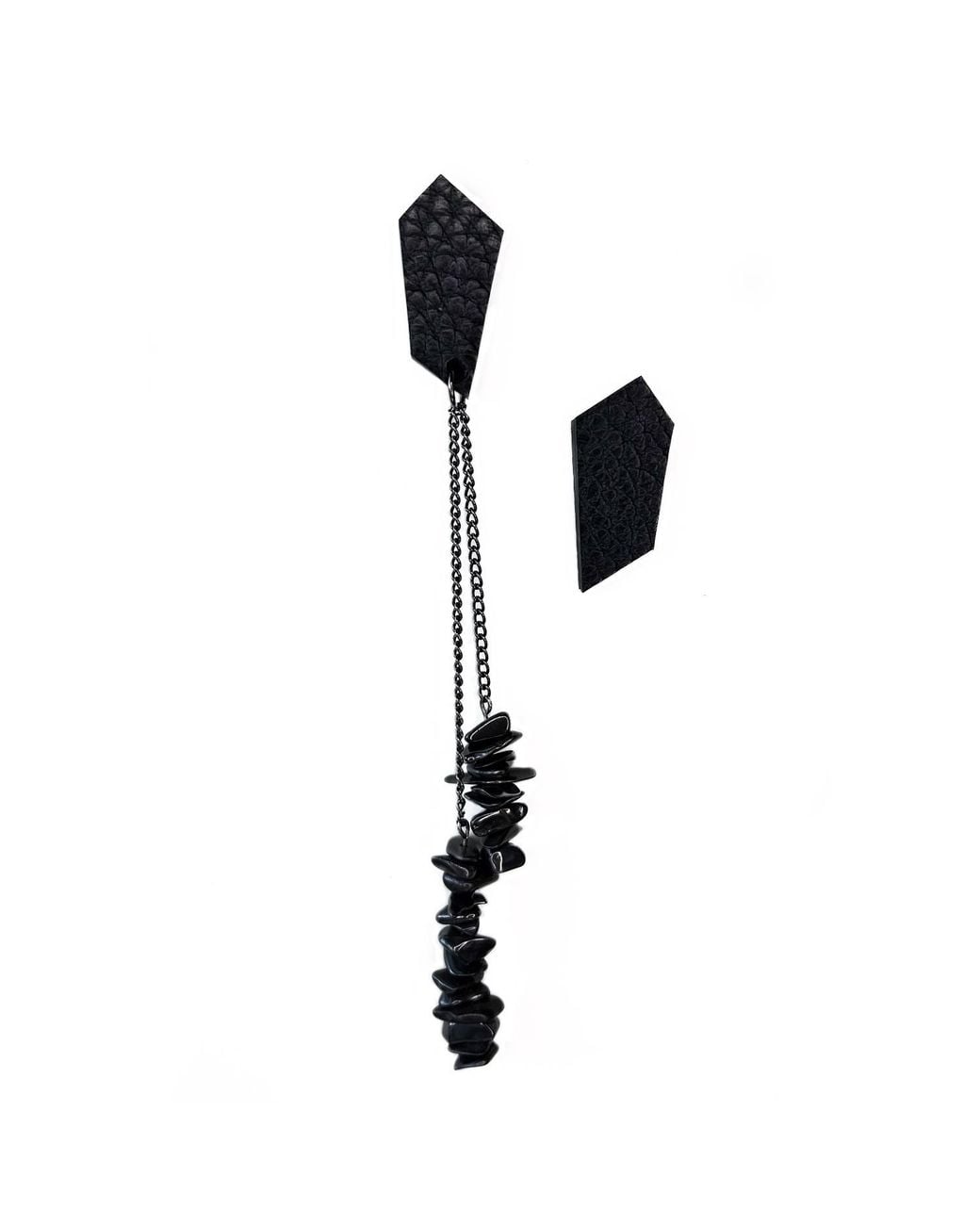 WAIWAI Black Hematite Mismatched Stud Earrings