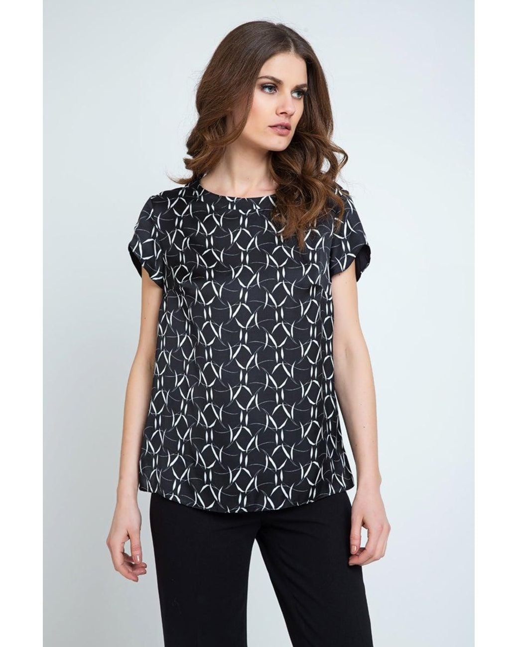 Conquista Black Short Sleeve & Print Top