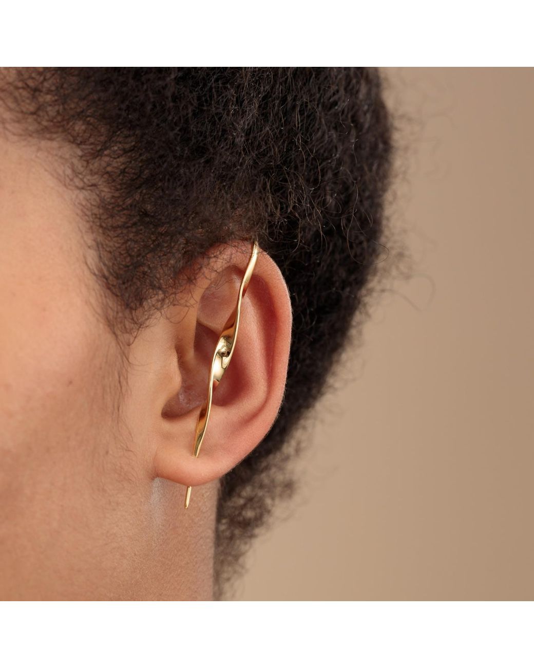 Scream Pretty Metallic Plated Ribbon Ear Crawler