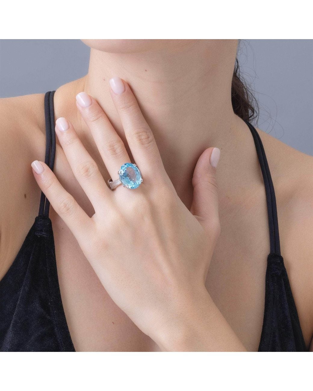 German Kabirski Blue Nila Textured Ring With Natural Oval Cut Topaz