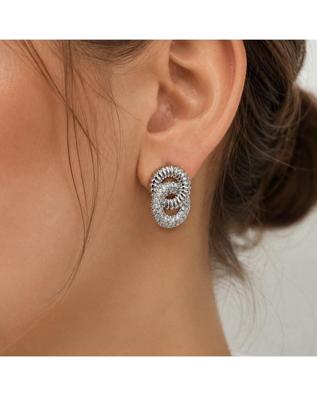Nuvv Collection Metallic Modern Double Loop Crystal Stud Earrings