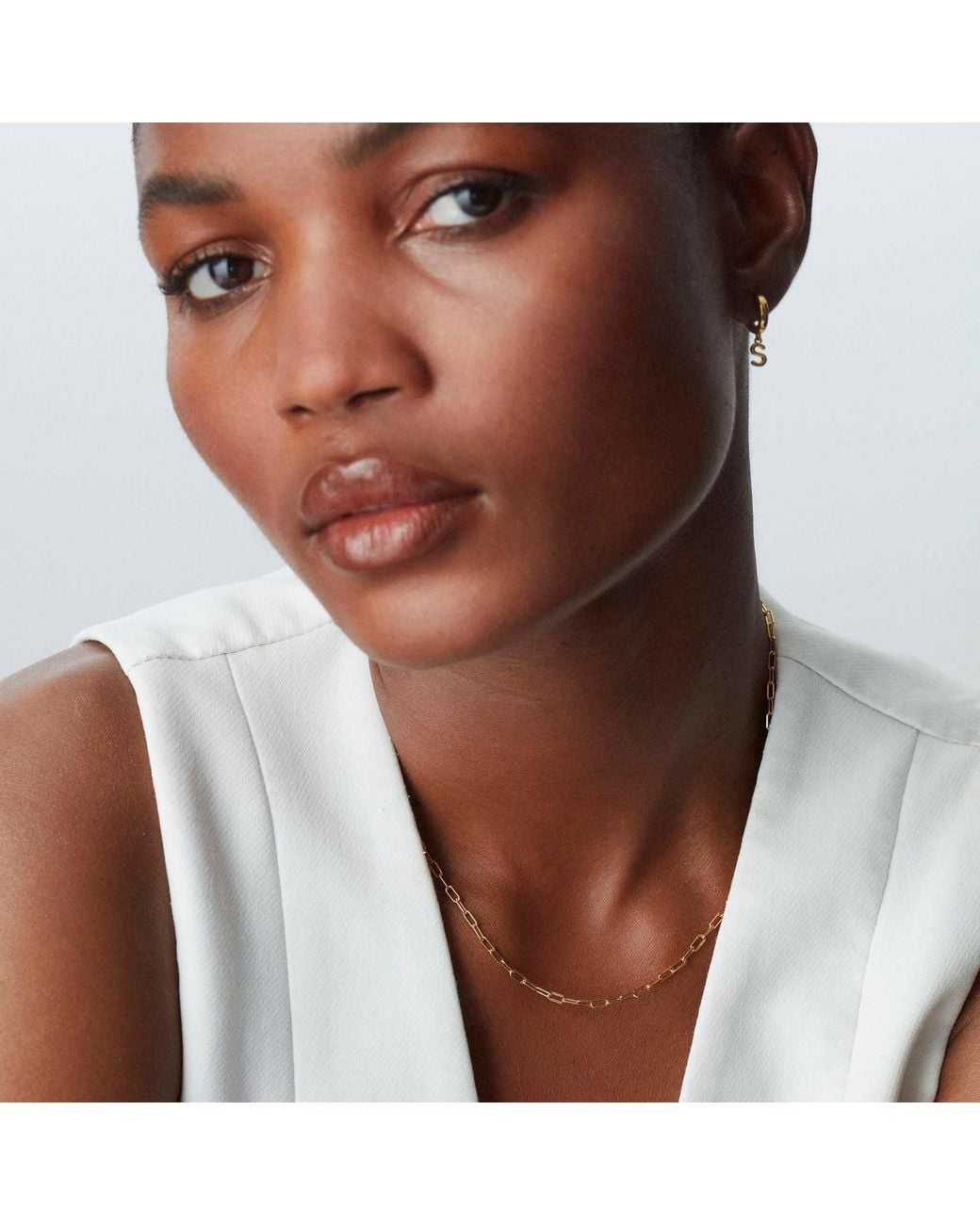 Muru Metallic Mini Paperclip Necklace