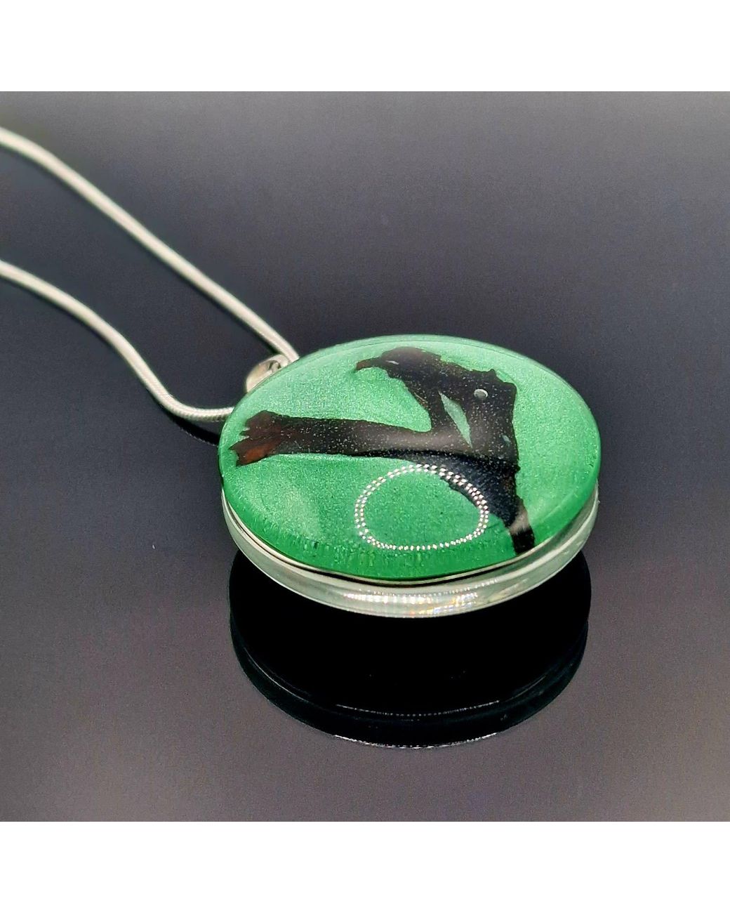Laura Daili Green Baltic Sea Whisper Pendant