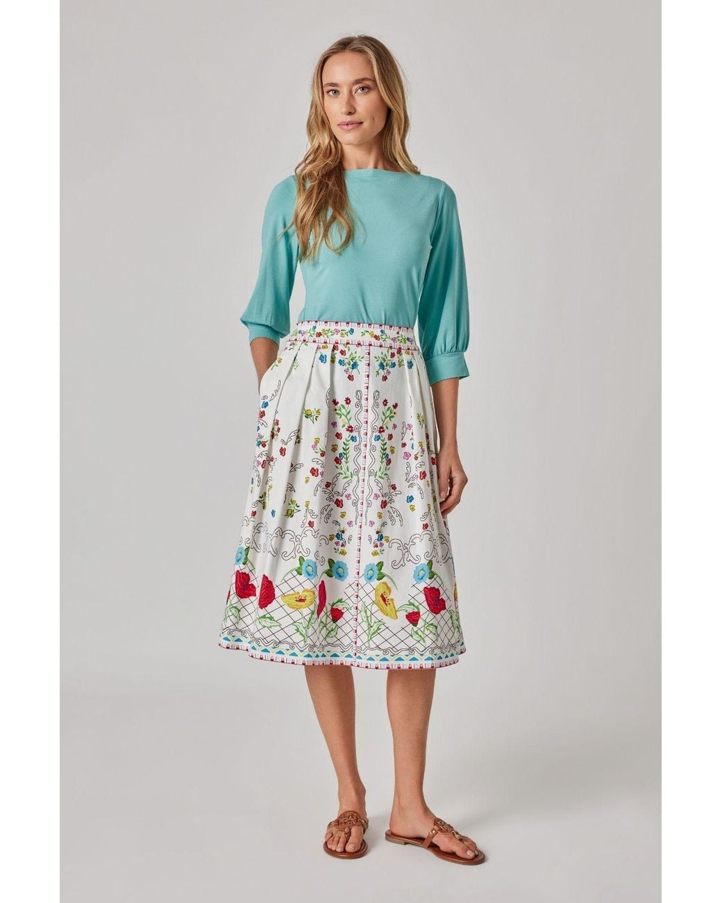 Marianna Déri Red Midi Skirt With Floral Print