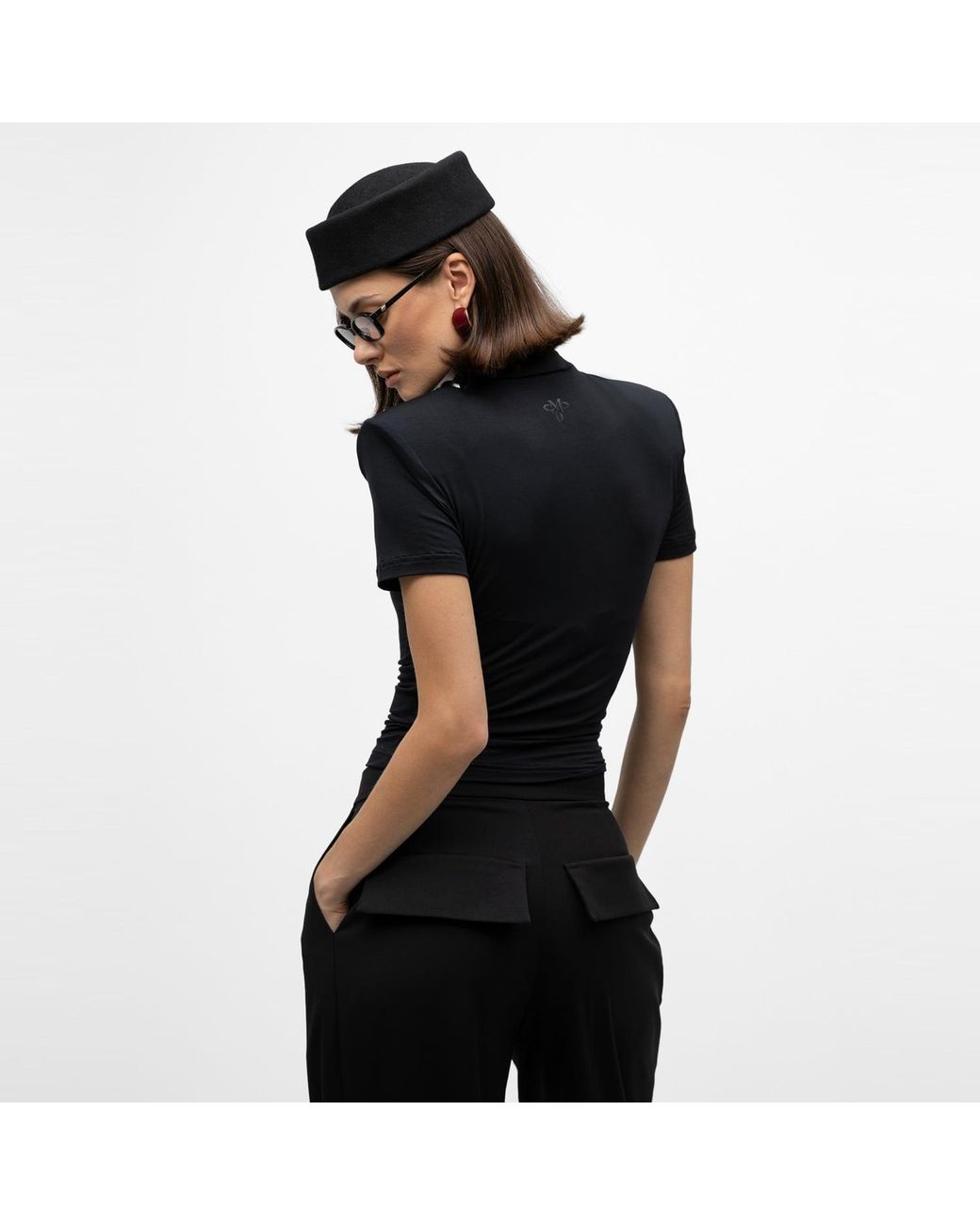 Mandragora Black Turtleneck Ablo