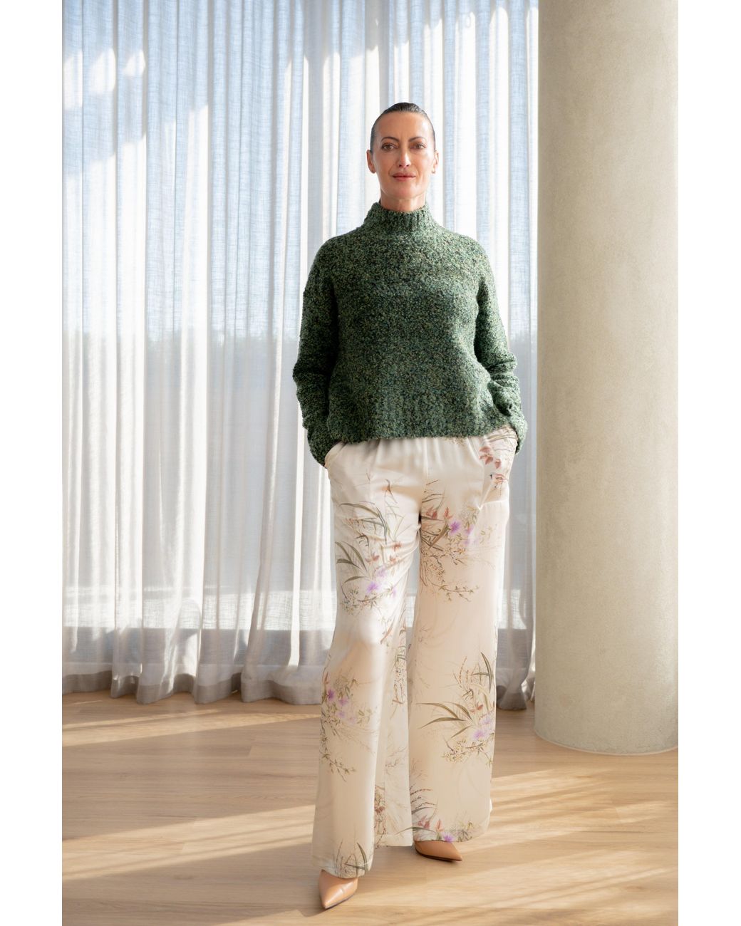 Lindsay Nicholas New York Green Bouclé Mock-Neck Knit Sweater