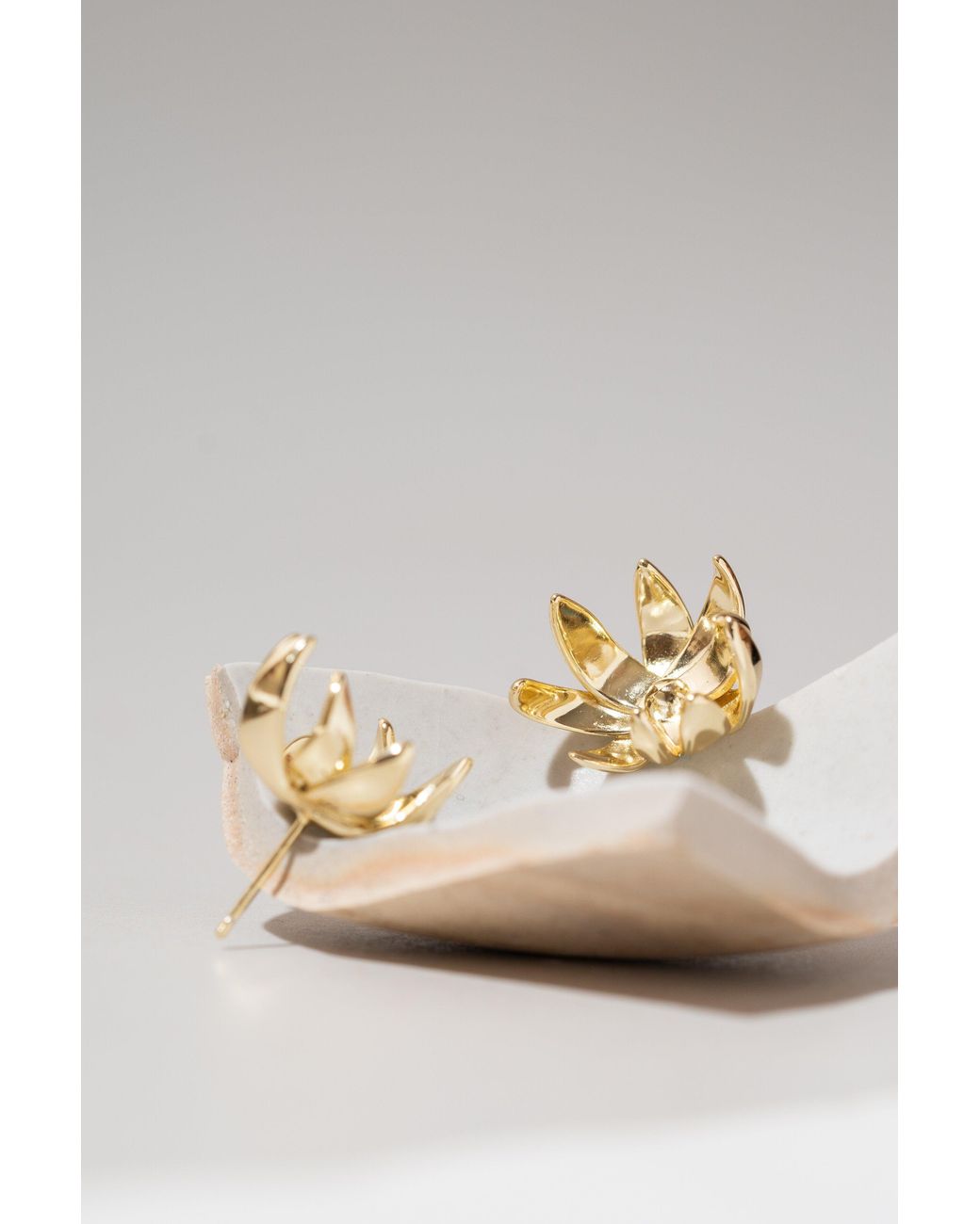 Zynnia Collective Metallic Full Bloom Studs