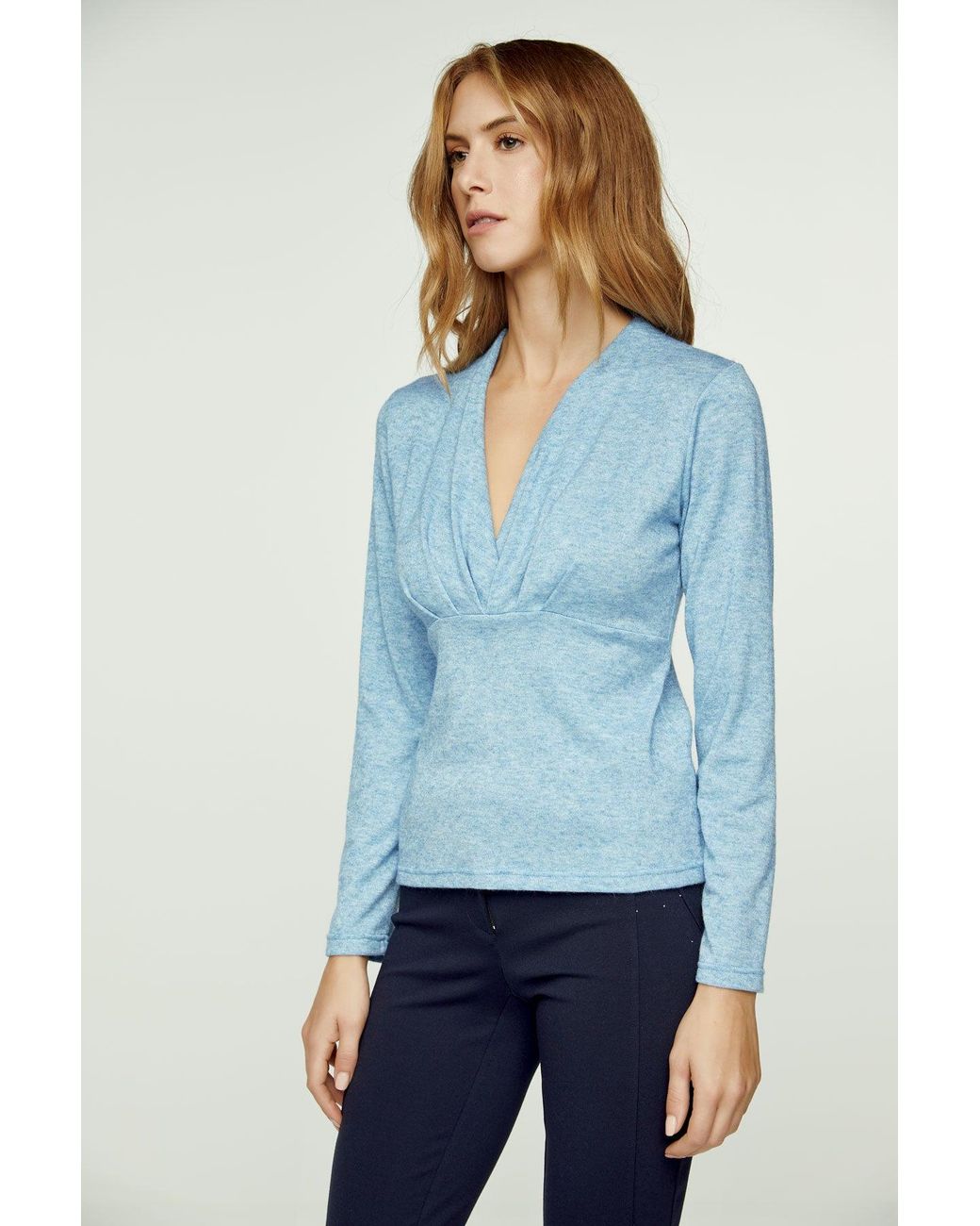 Conquista Blue Light Melange Knit V Neck Top