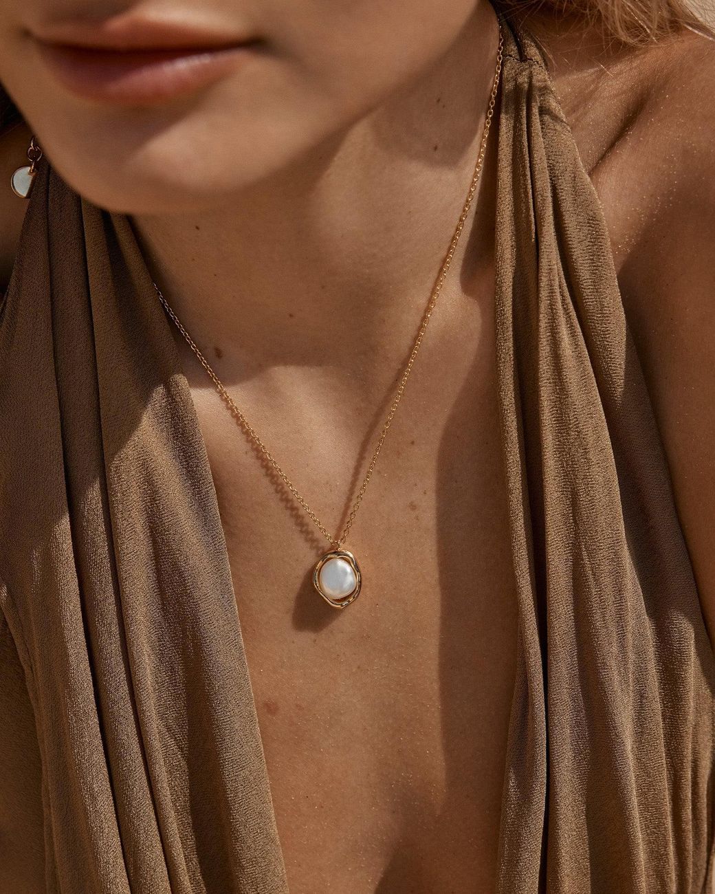 Amber Sceats Metallic Arabia Necklace