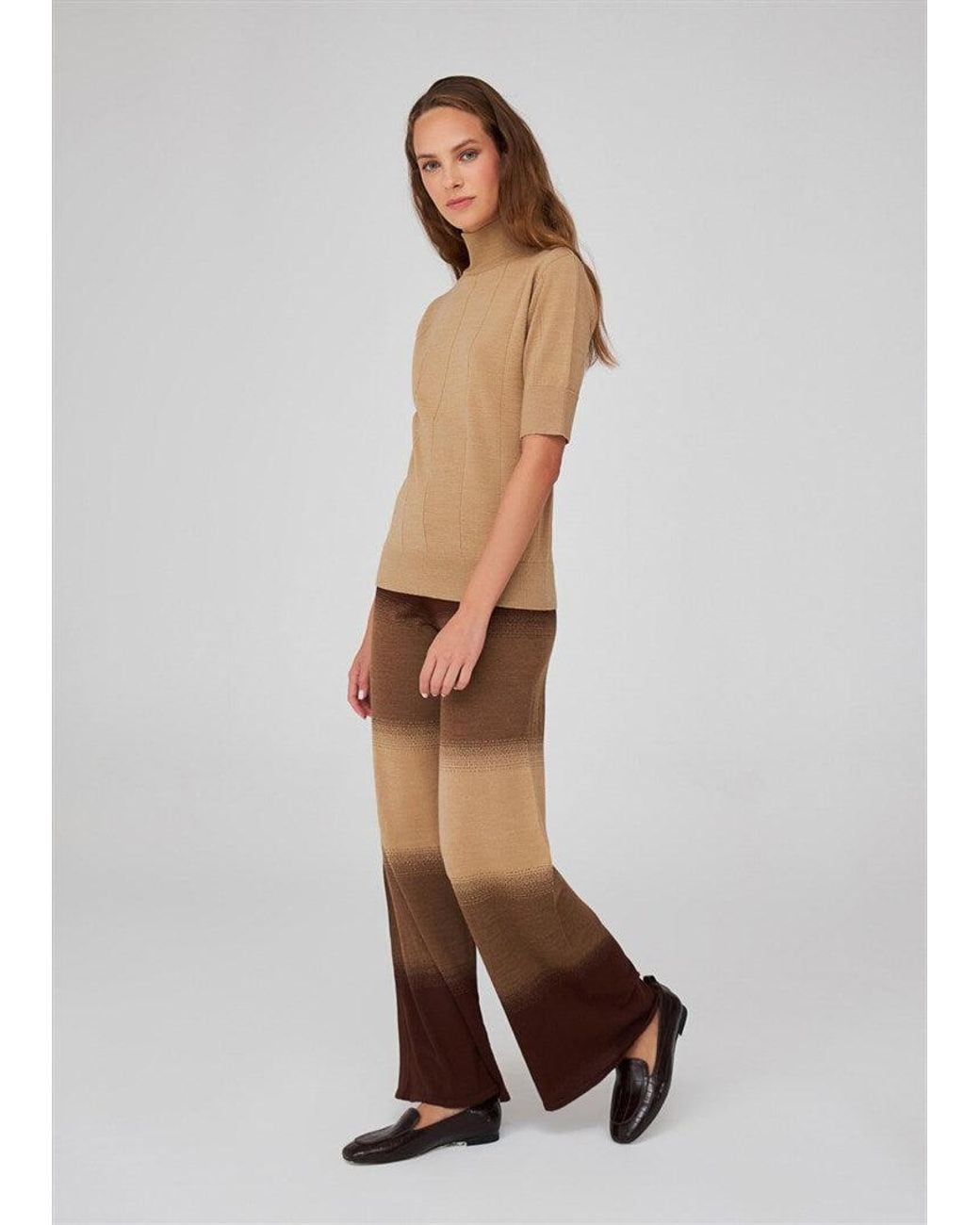 Peraluna Brown Color Transition Bell Bottom High-Waisted Knit Trousers