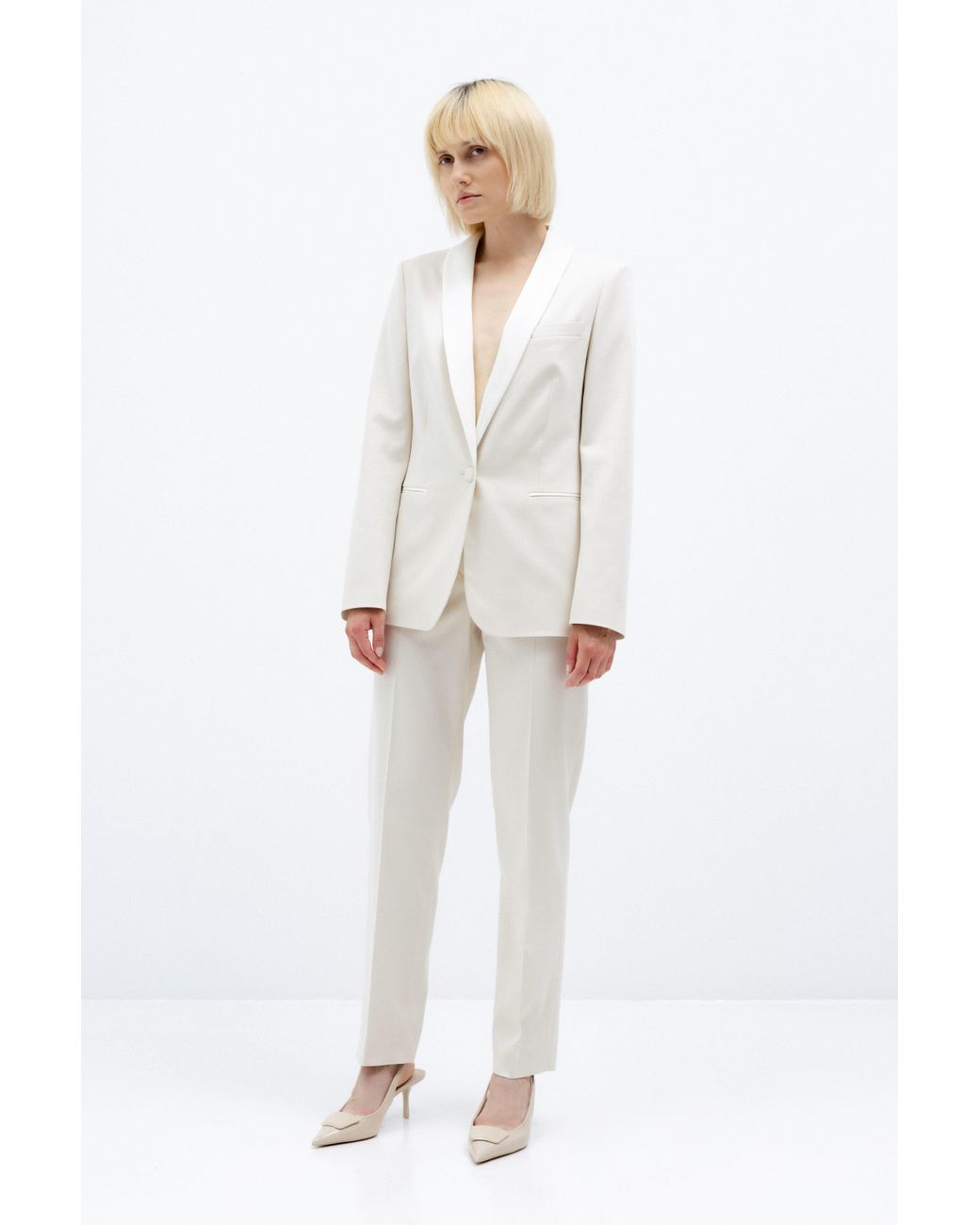InAvati White Single-Breasted Milk Jacket