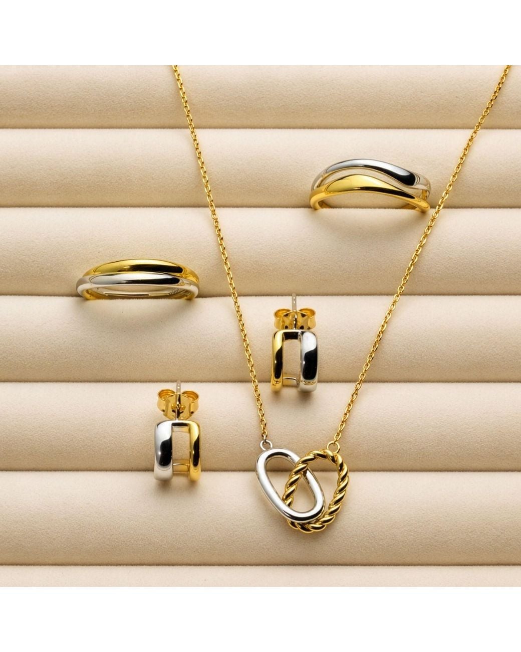 Belinda Jewelz Metallic Mixed Metal Twisted Rings Necklace