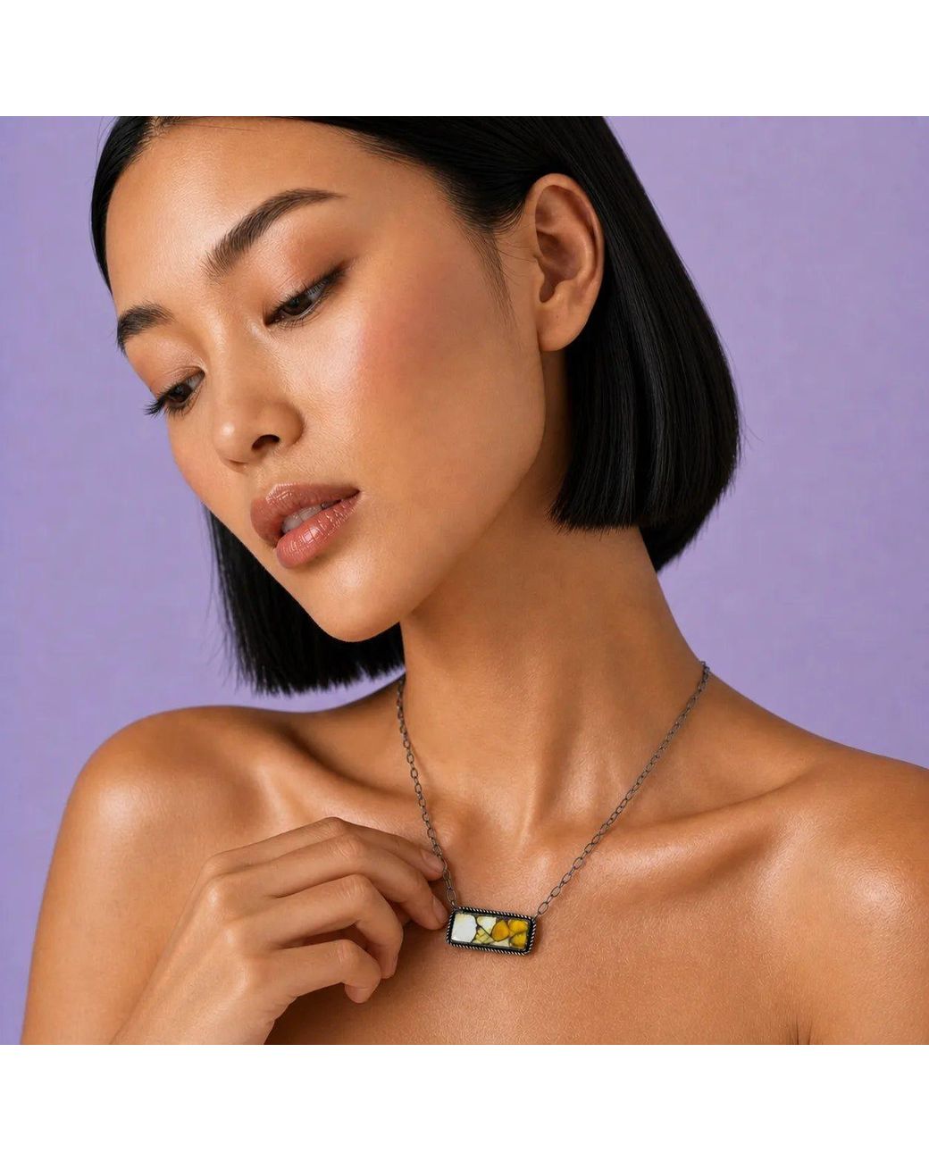 Saéa Metallic Honey Spiny Oyster Mosaic Bar Necklace